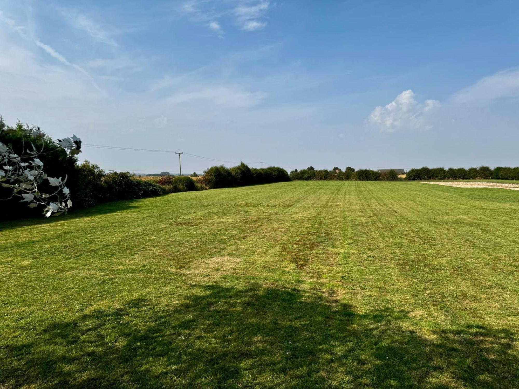 Luxury Isla Cottages, Bourne! Dog-Friendly, Countryside Views, Garden, Parking, 5Mins Pubs - Family Holiday Exterior foto
